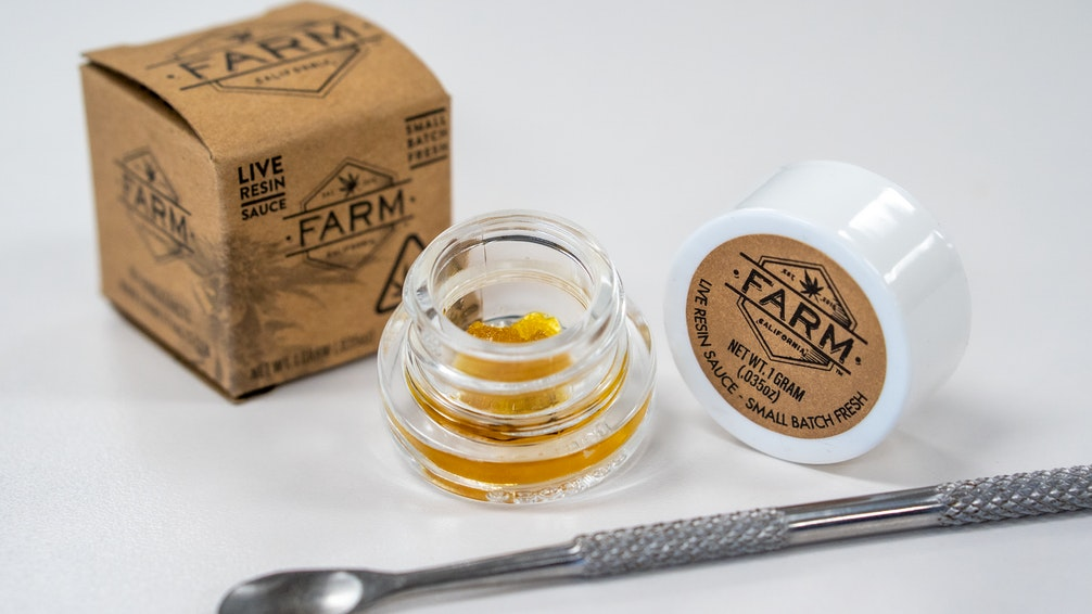 CannaSafe Live Resin Sauce Concentrates in Glass Container with Dab Tool
